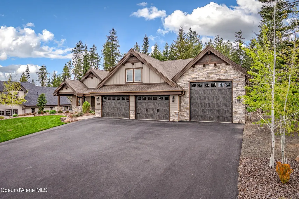3455 E Winray Drive Hayden ID 83835
