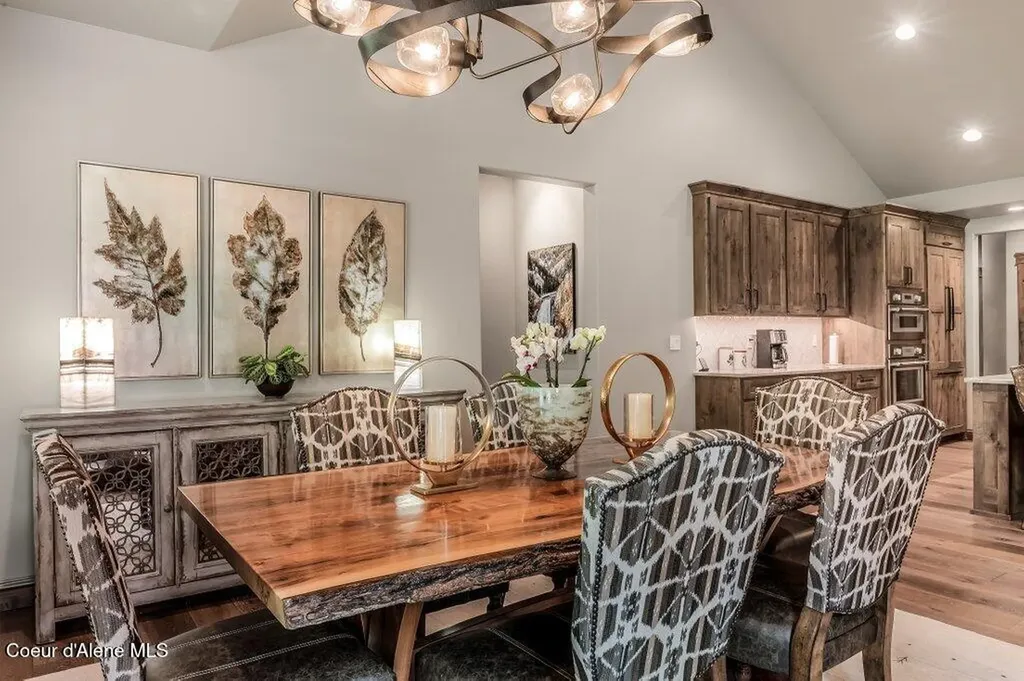 3455 E Winray Drive Hayden ID 83835
