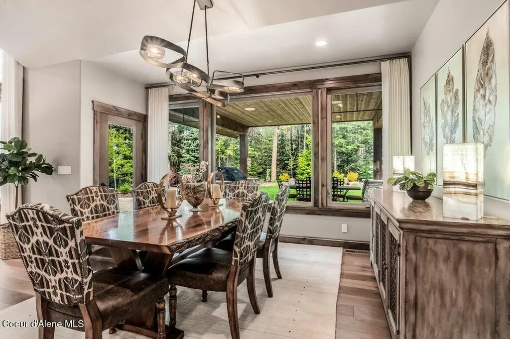 3455 E Winray Drive Hayden ID 83835