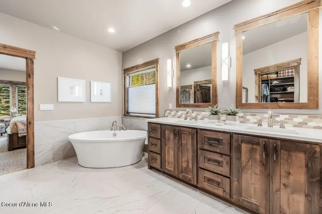 3455 E Winray Drive Hayden ID 83835