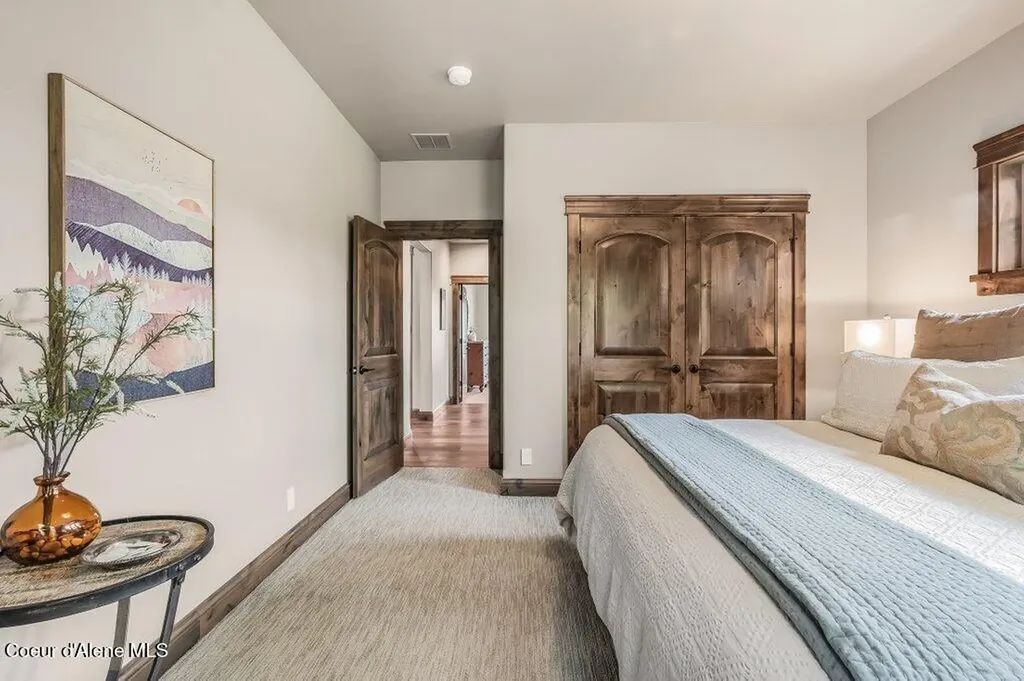 3455 E Winray Drive Hayden ID 83835