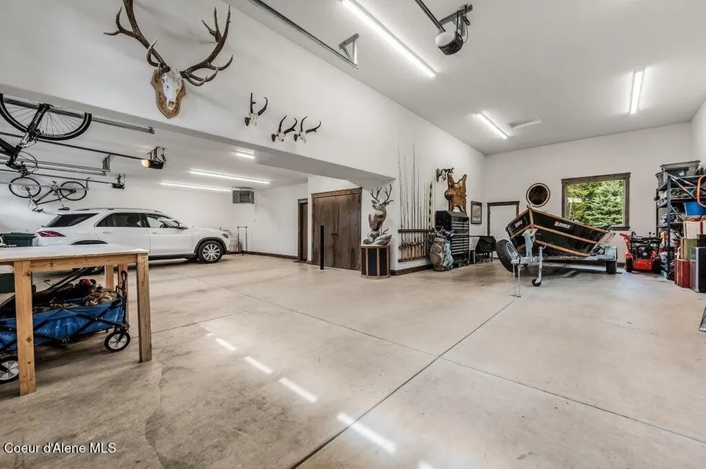 3455 E Winray Drive Hayden ID 83835