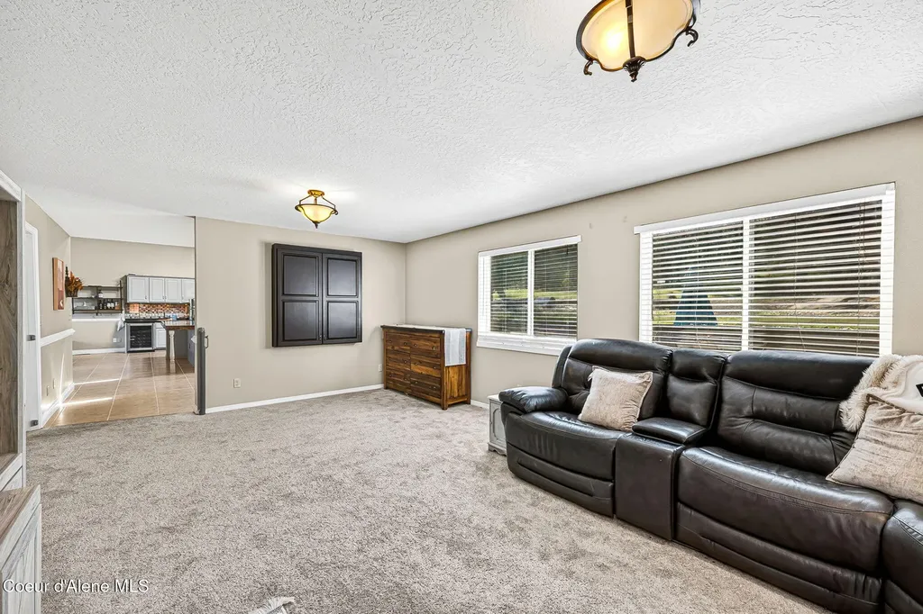 18341 W Highway 53 Rathdrum ID 83858