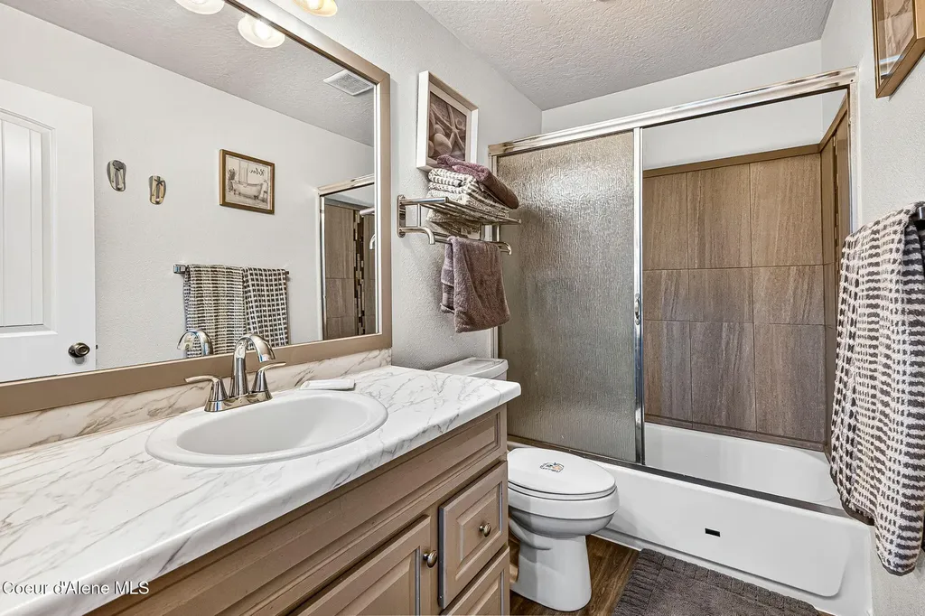 18341 W Highway 53 Rathdrum ID 83858
