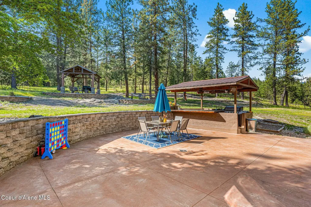 18341 W Highway 53 Rathdrum ID 83858