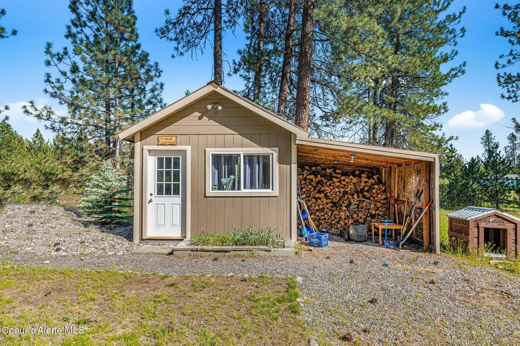 18341 W Highway 53 Rathdrum ID 83858