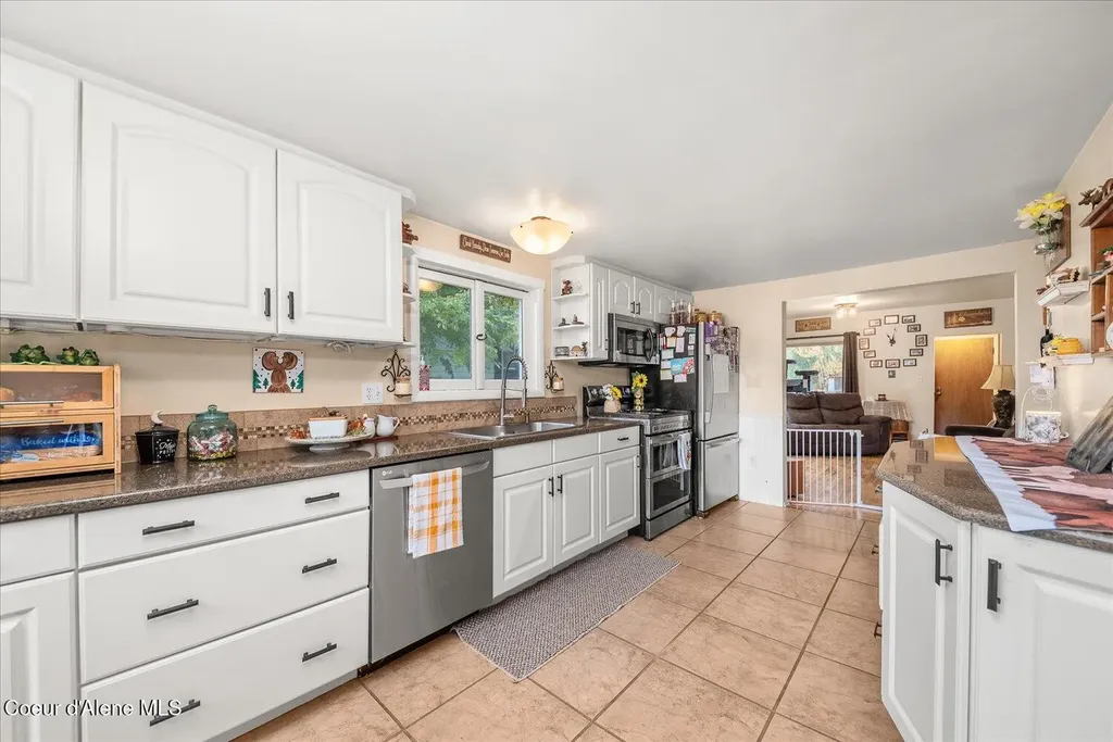 105 Lehigh Avenue Metaline Falls WA 99153