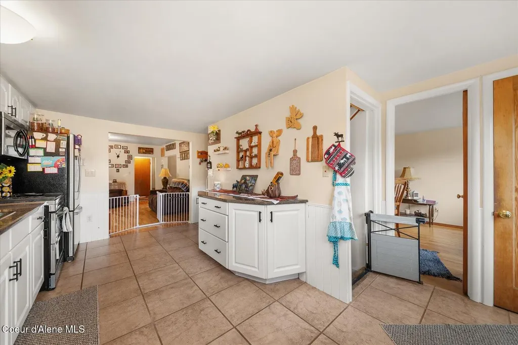 105 Lehigh Avenue Metaline Falls WA 99153