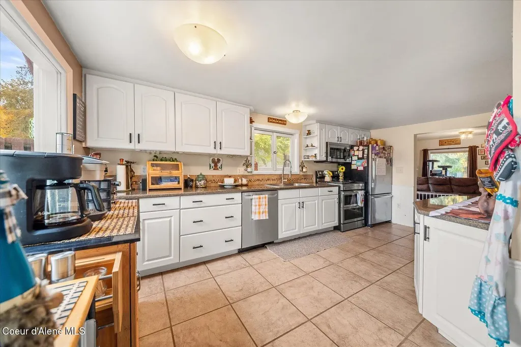 105 Lehigh Avenue Metaline Falls WA 99153