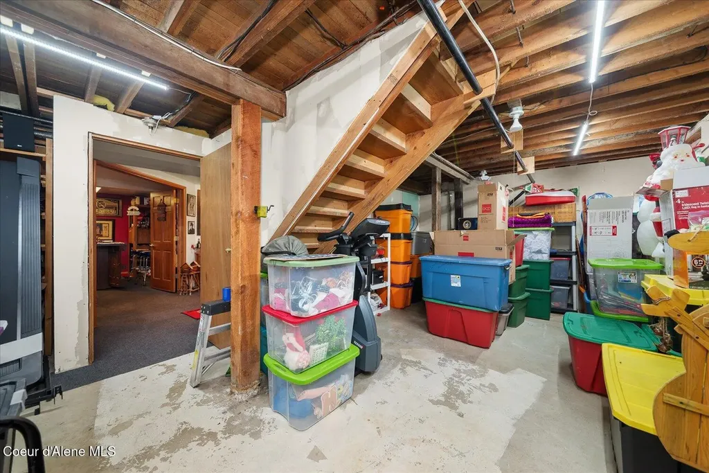105 Lehigh Avenue Metaline Falls WA 99153