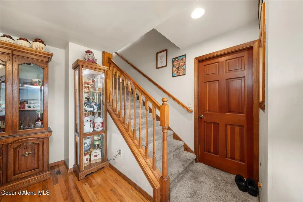 105 Lehigh Avenue Metaline Falls WA 99153
