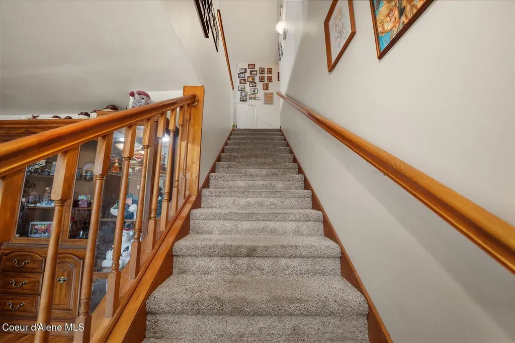 105 Lehigh Avenue Metaline Falls WA 99153