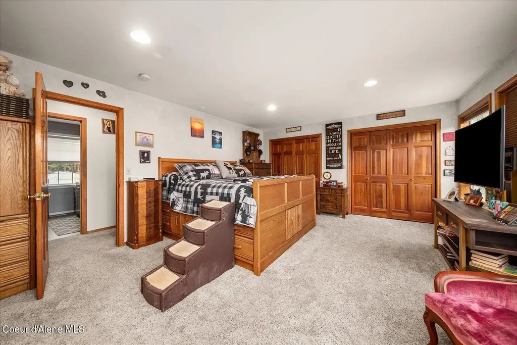 105 Lehigh Avenue Metaline Falls WA 99153