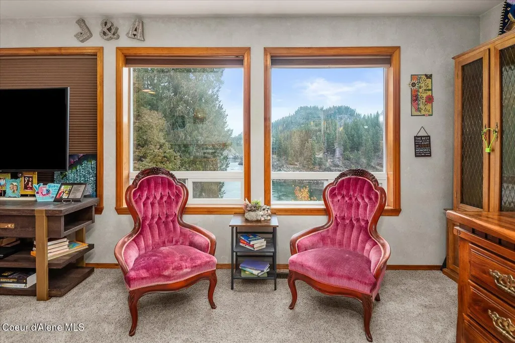 105 Lehigh Avenue Metaline Falls WA 99153