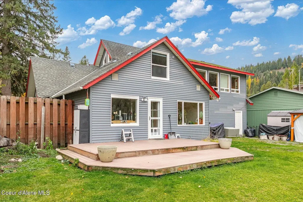 105 Lehigh Avenue Metaline Falls WA 99153