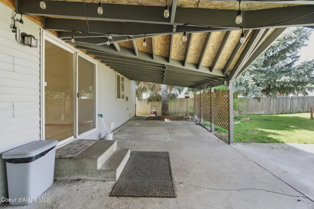 6637 W Silverado Street Rathdrum ID 83858