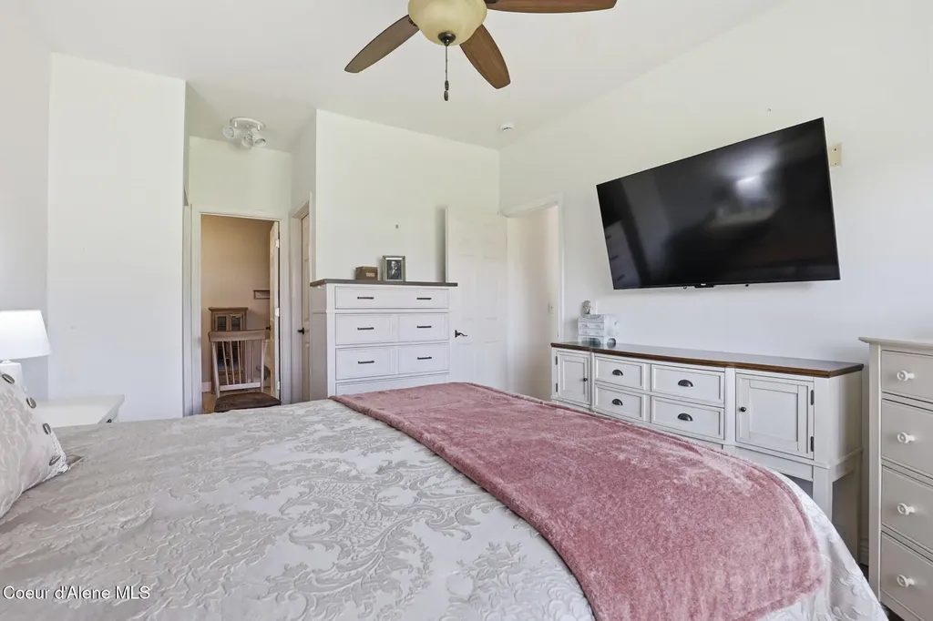 10957 N Danielle Road Hayden ID 83835
