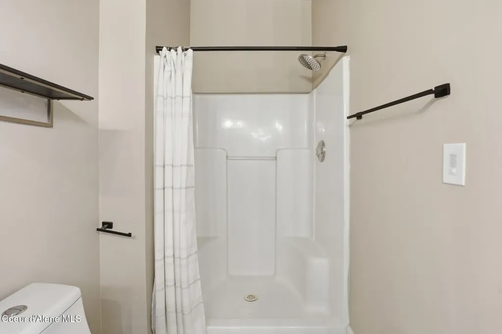 10957 N Danielle Road Hayden ID 83835
