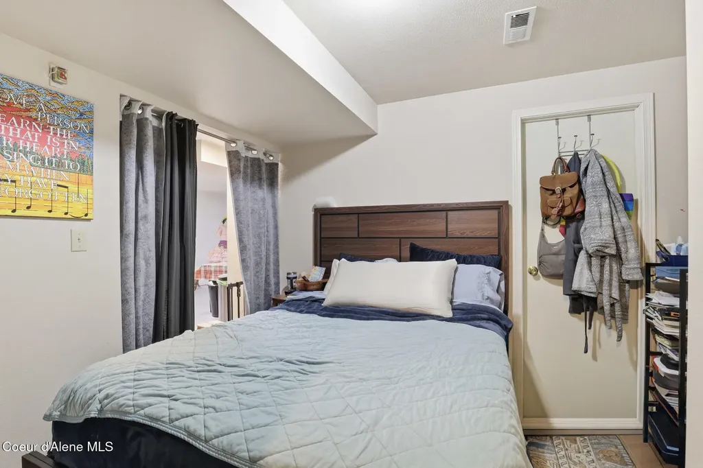 10957 N Danielle Road Hayden ID 83835