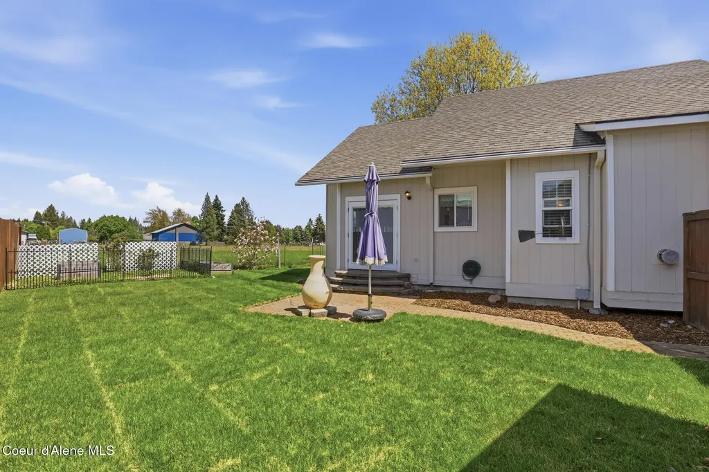 10957 N Danielle Road Hayden ID 83835