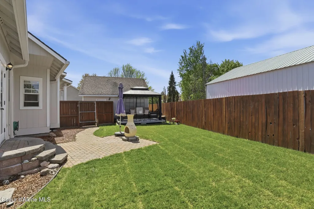 10957 N Danielle Road Hayden ID 83835