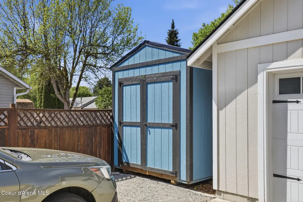 10957 N Danielle Road Hayden ID 83835
