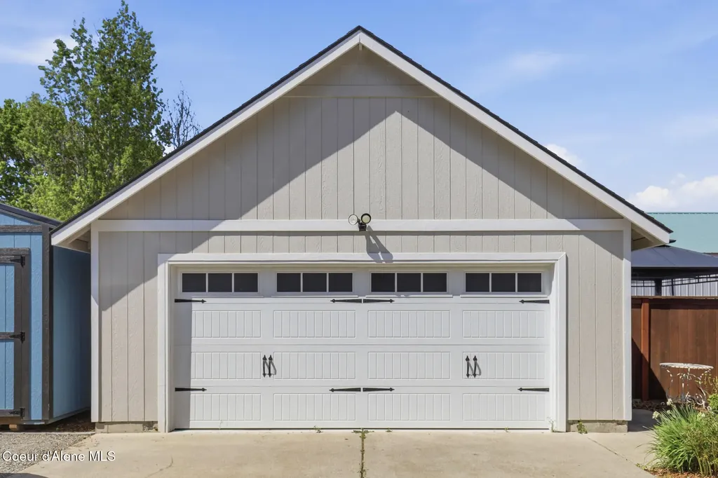10957 N Danielle Road Hayden ID 83835