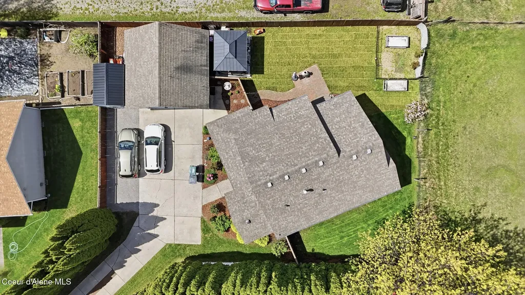 10957 N Danielle Road Hayden ID 83835
