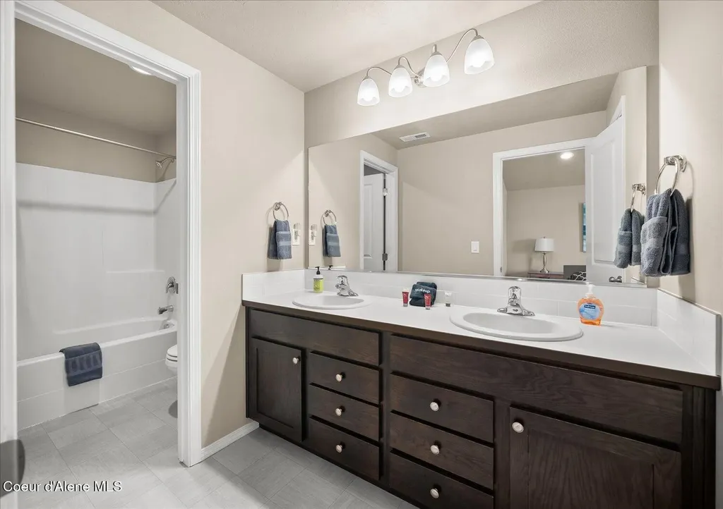 116 W Dustarr Lane Ponderay ID 83852