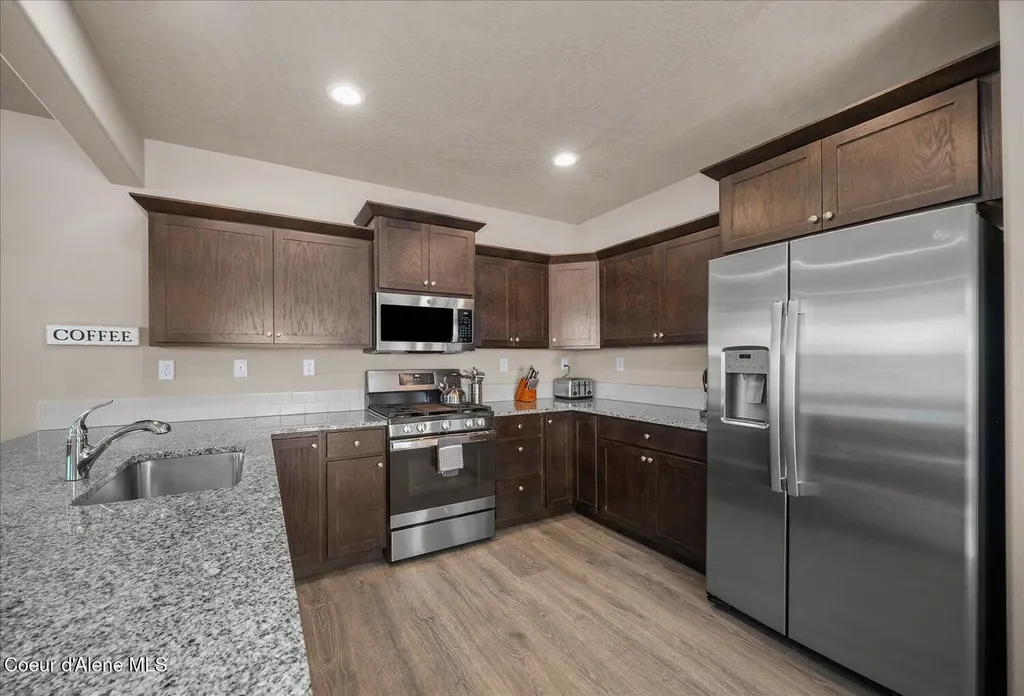 116 W Dustarr Lane Ponderay ID 83852