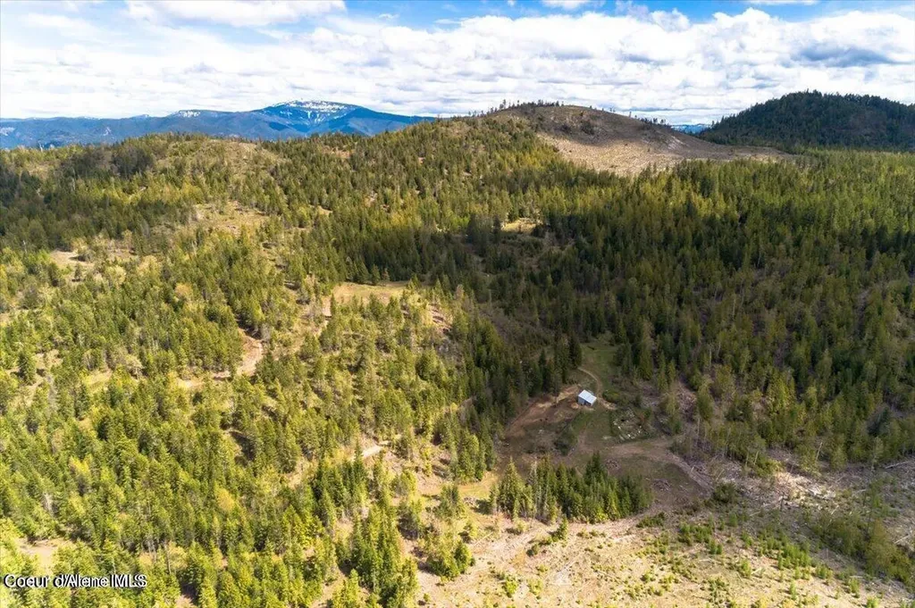 348 Spyglass Hill Road Careywood ID 83809