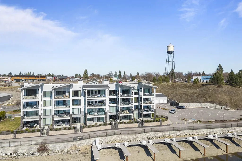 447 W Waterside Drive Post Falls ID 83854