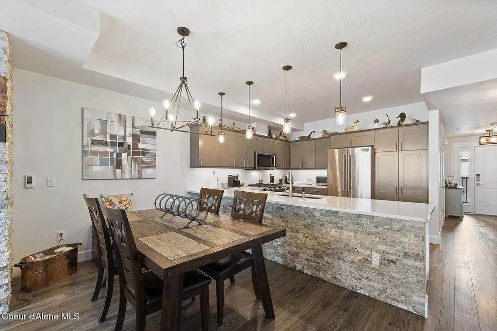 447 W Waterside Drive Post Falls ID 83854