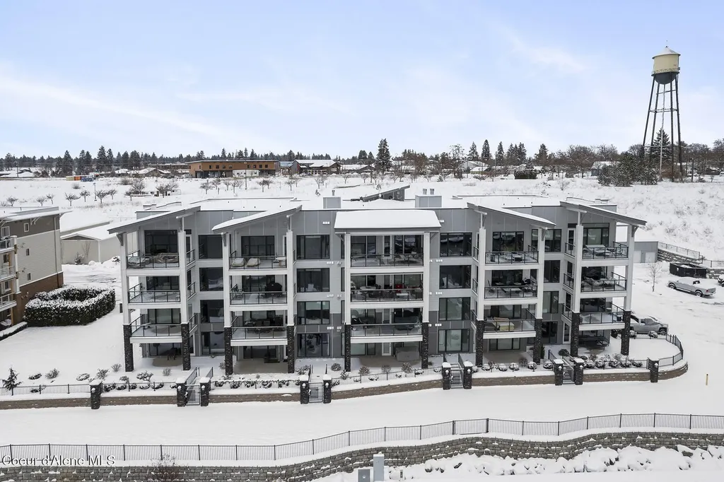 447 W Waterside Drive Post Falls ID 83854