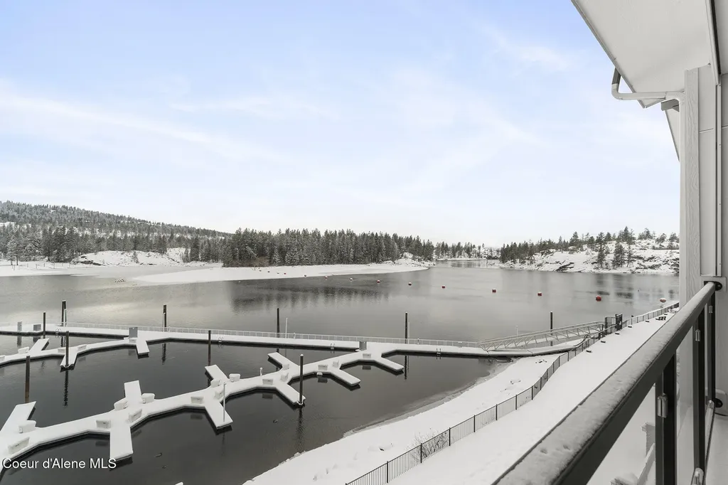447 W Waterside Drive Post Falls ID 83854