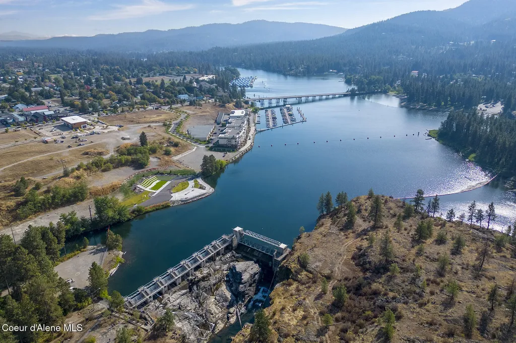 447 W Waterside Drive Post Falls ID 83854