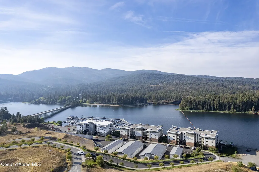 447 W Waterside Drive Post Falls ID 83854