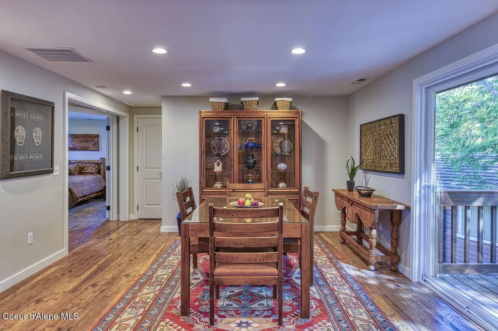 2310 Bottle Bay Road Sagle ID 83860