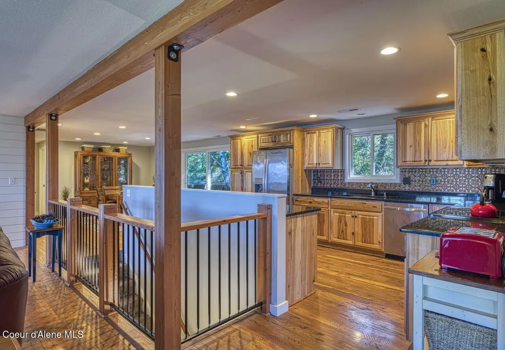 2310 Bottle Bay Road Sagle ID 83860