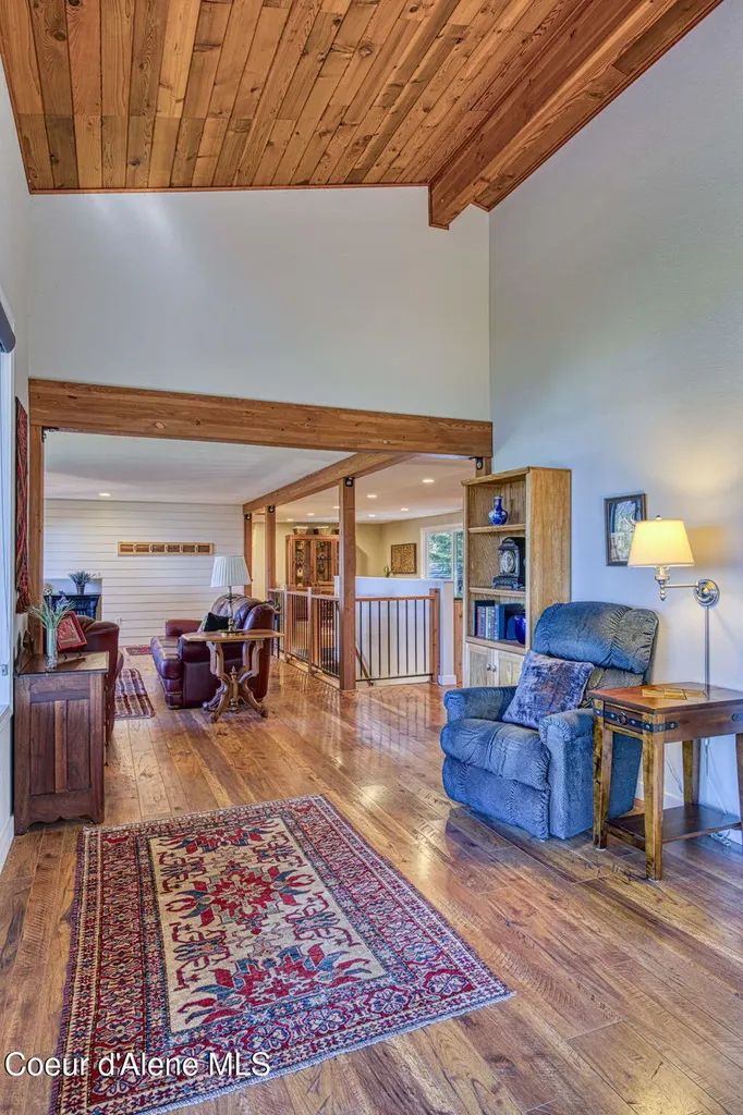 2310 Bottle Bay Road Sagle ID 83860