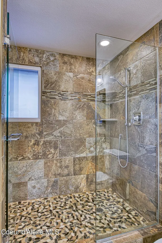 2310 Bottle Bay Road Sagle ID 83860