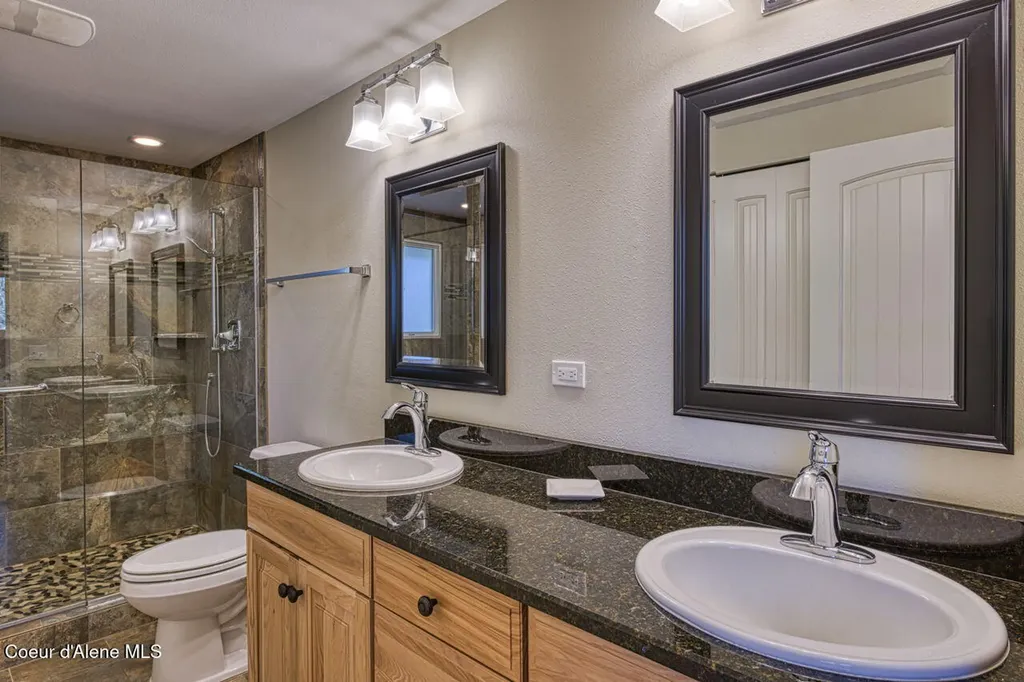 2310 Bottle Bay Road Sagle ID 83860