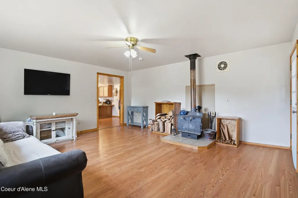 73894 U.s. 2 Moyie Springs ID 83845