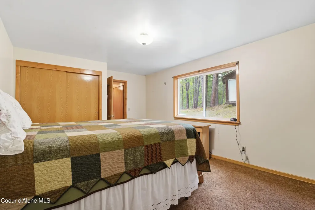 73894 U.s. 2 Moyie Springs ID 83845