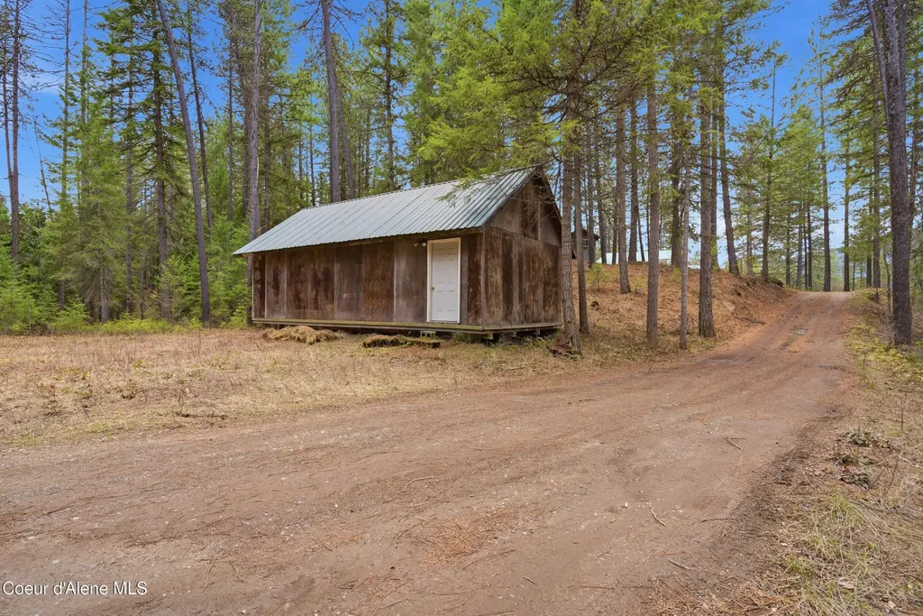 73894 U.s. 2 Moyie Springs ID 83845