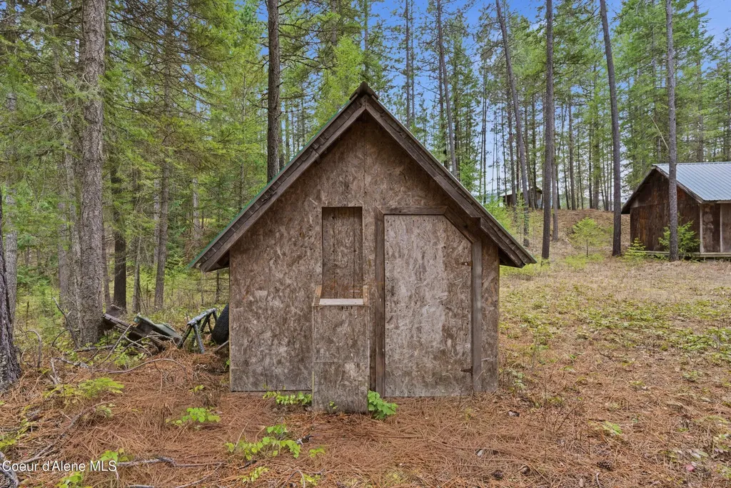 73894 U.s. 2 Moyie Springs ID 83845