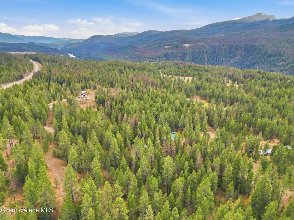 73894 U.s. 2 Moyie Springs ID 83845