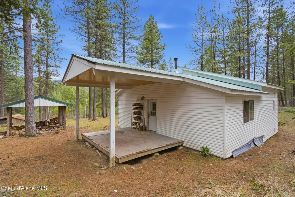 73894 U.s. 2 Moyie Springs ID 83845