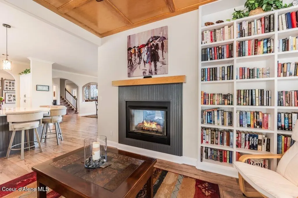 90 Riverview Circle Sandpoint ID 83864