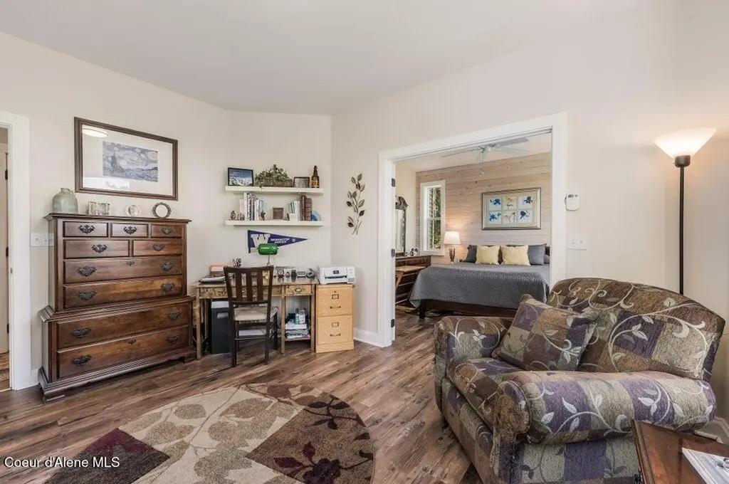 90 Riverview Circle Sandpoint ID 83864